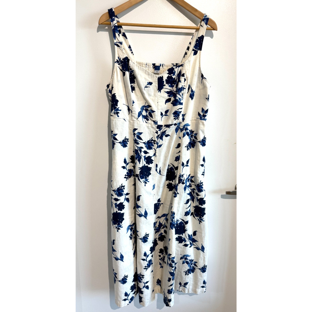 NWT Old Navy linen blend floral smocking romantic blue fit & flare midi dress-L - Picture 2 of 12